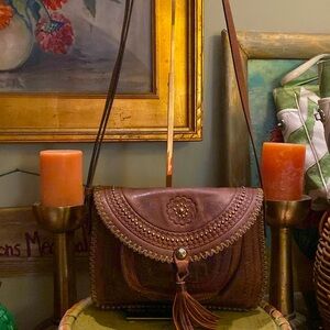 PATRICIA NASH Camila Italian Brown Leather Crossbody Purse Messenger Bag Tassel